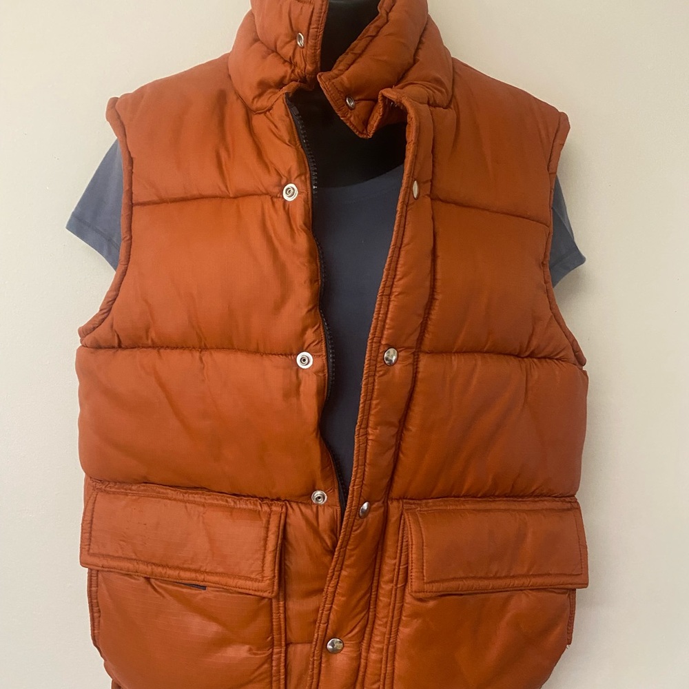 Vintage men’s size small Frostline vest 1970s made in the USA